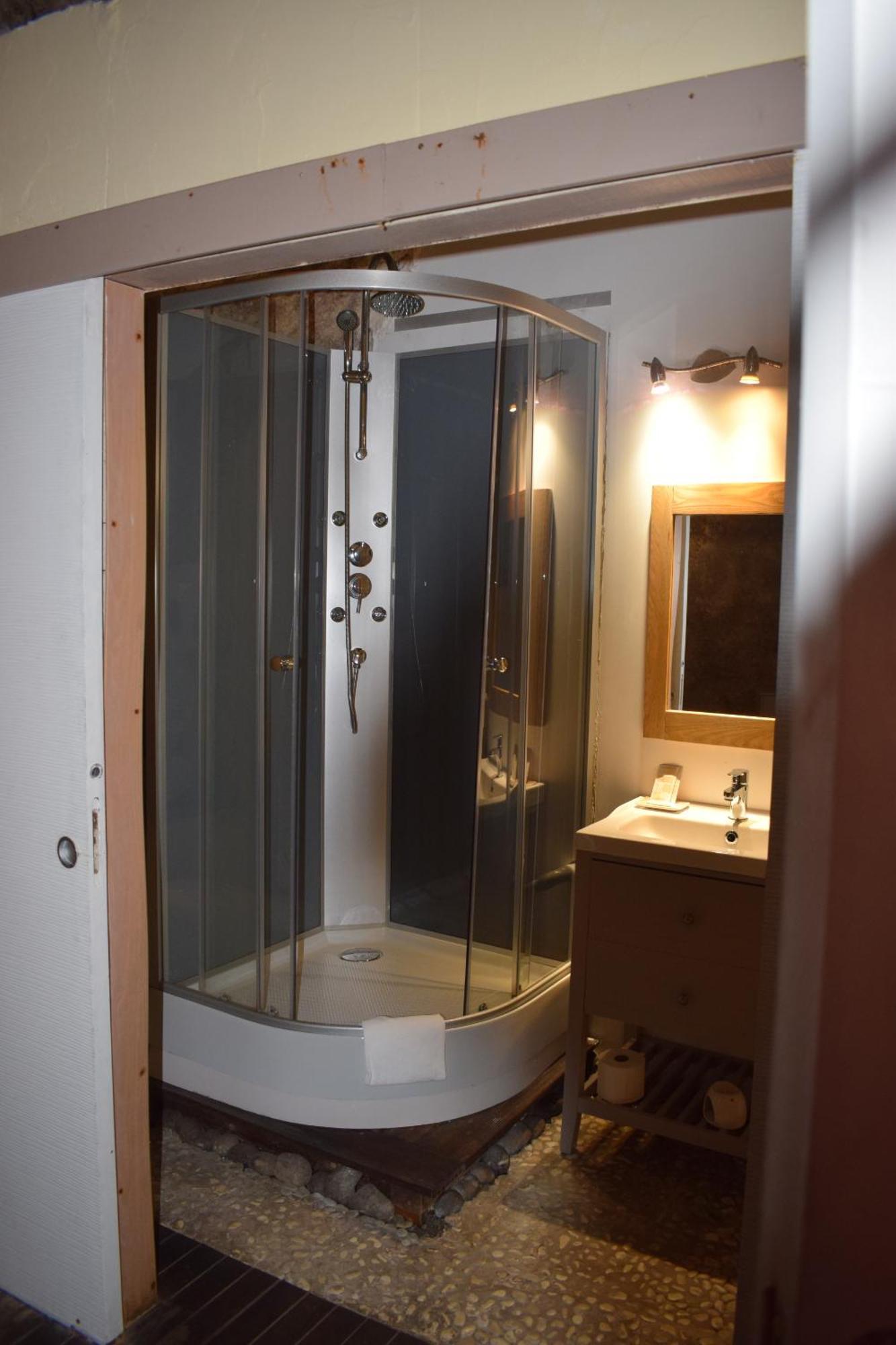 Chambres D'Hotes Troglodytes Le Clos De L'Hermitage Amboise Rom bilde