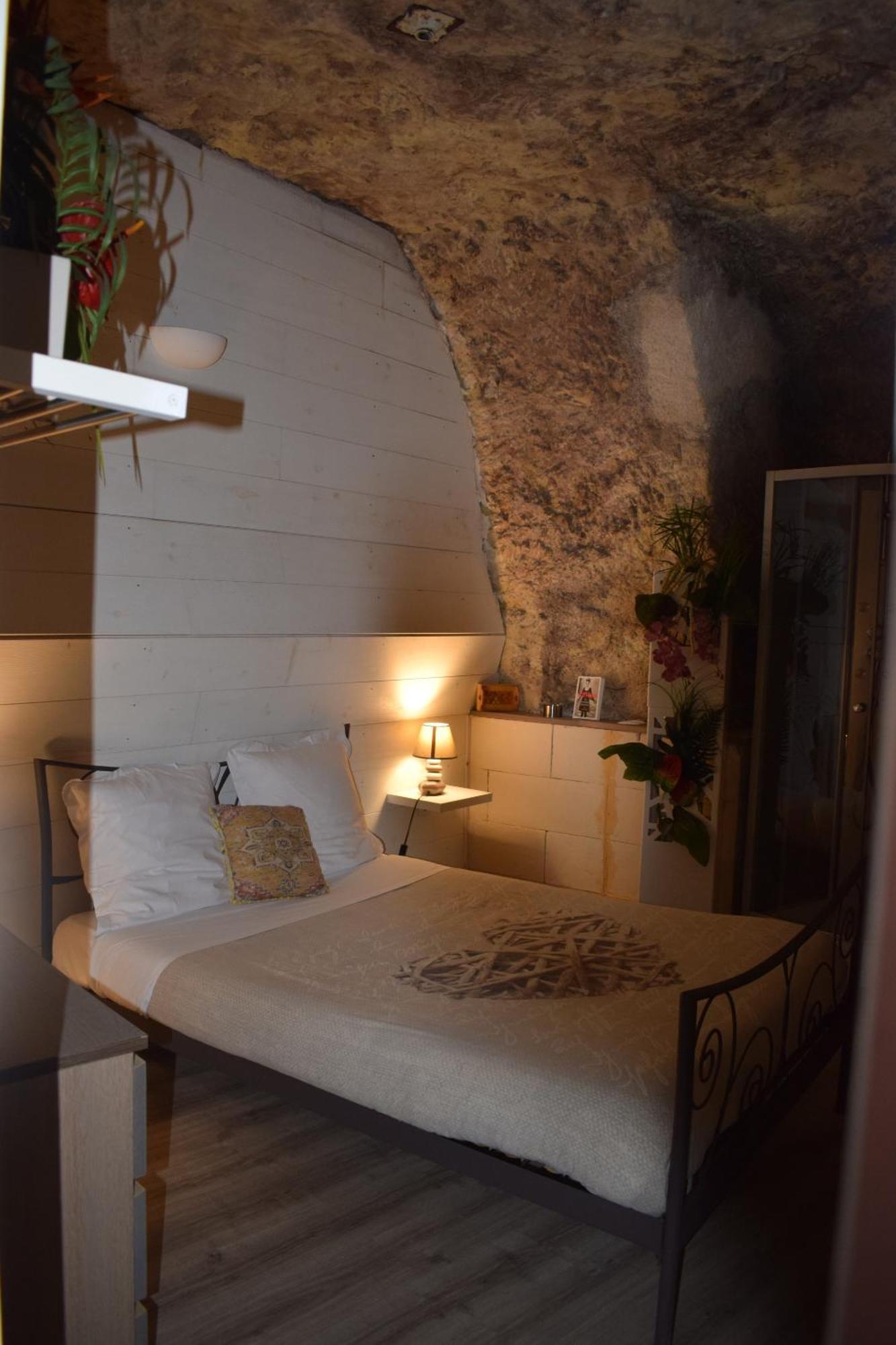 Chambres D'Hotes Troglodytes Le Clos De L'Hermitage Amboise Rom bilde